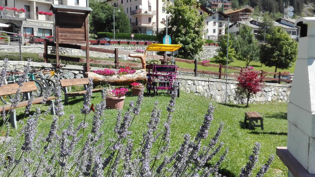 Hotel, Bar & Bistrot Saint Nicolas Gran Paradiso Saint-Nicolas Eksteriør billede