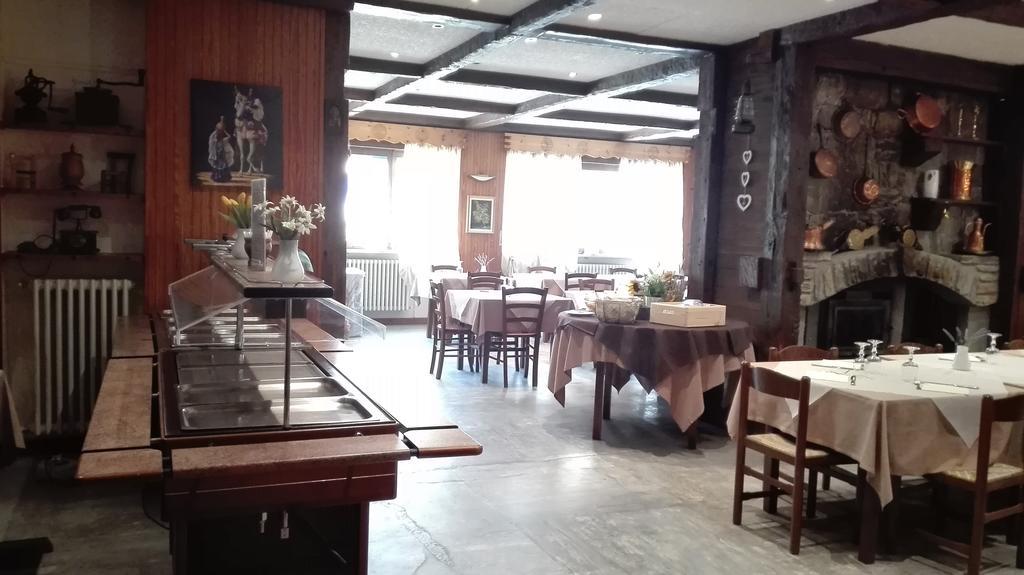 Hotel, Bar & Bistrot Saint Nicolas Gran Paradiso Saint-Nicolas Eksteriør billede